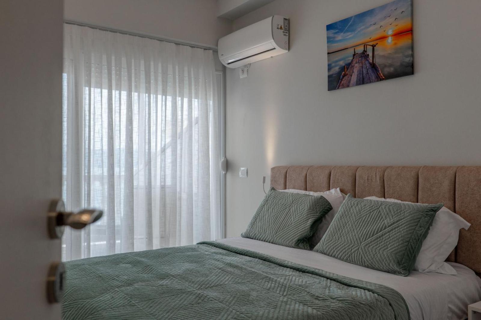 Esel Apartments Sarande Exterior photo
