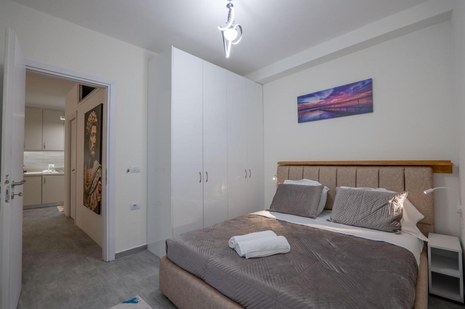 Esel Apartments Sarande Exterior photo